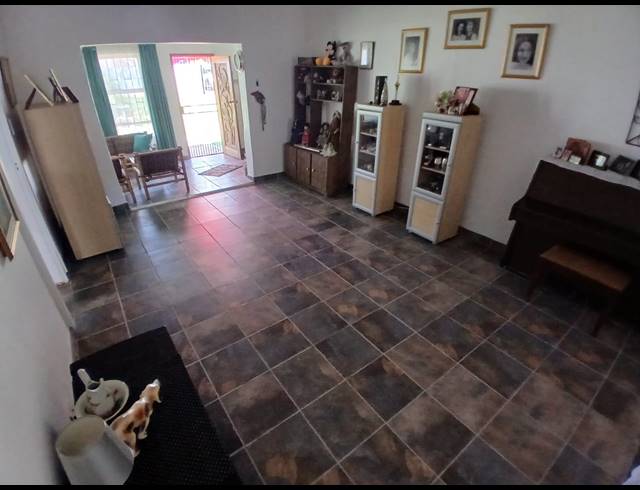 4 BEDROOM HOUSE FOR SALE IN BO-DORP